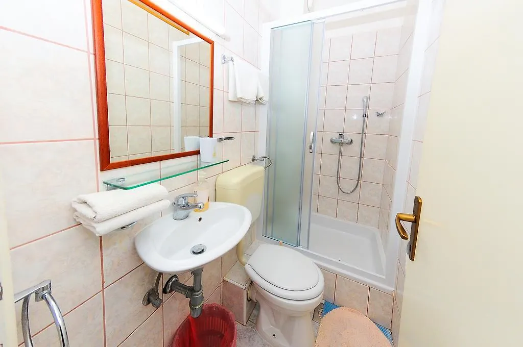 Πανσιόν Rooms Rajic Σπλιτ