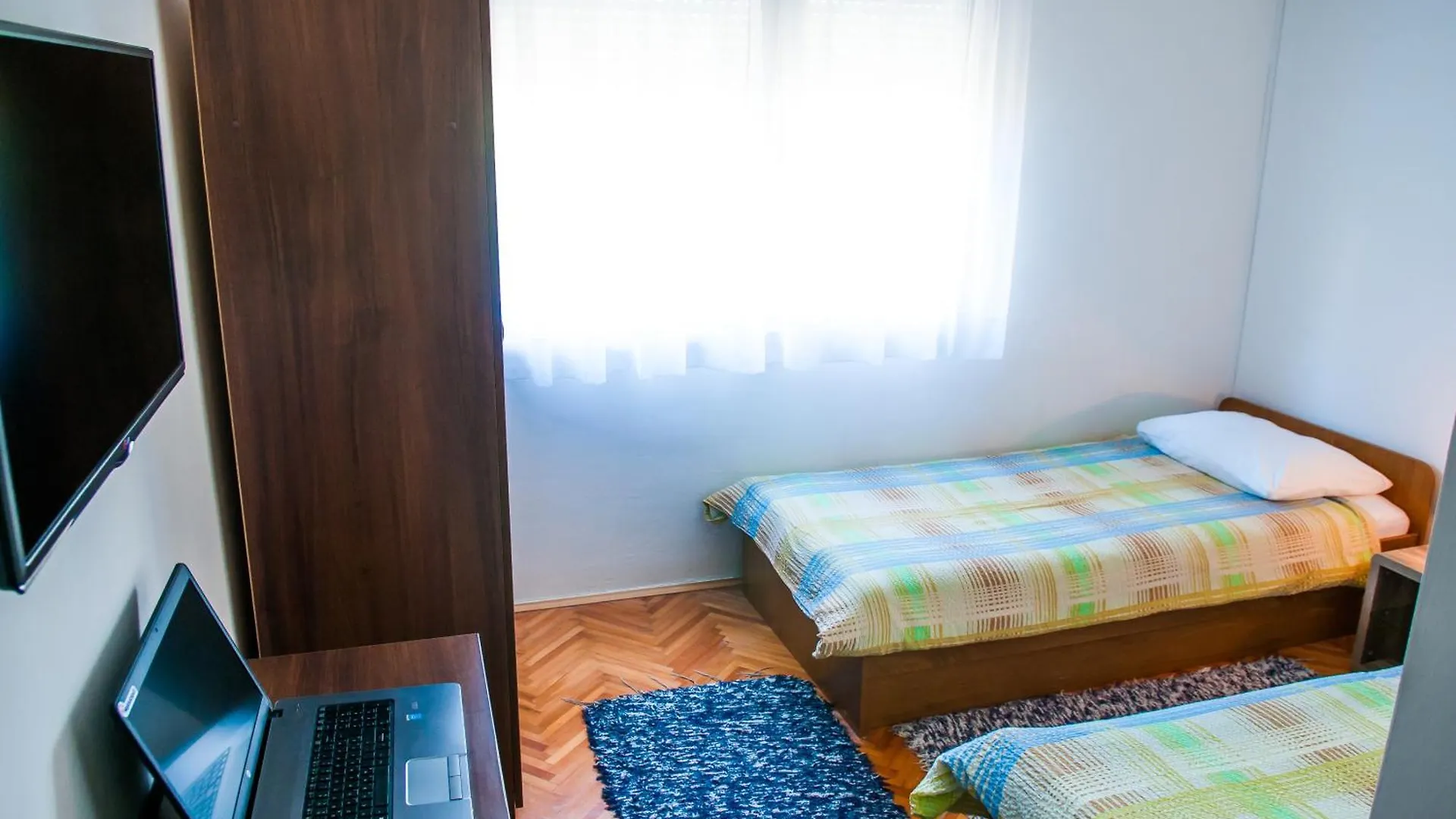 Rooms Rajic Σπλιτ 3*,