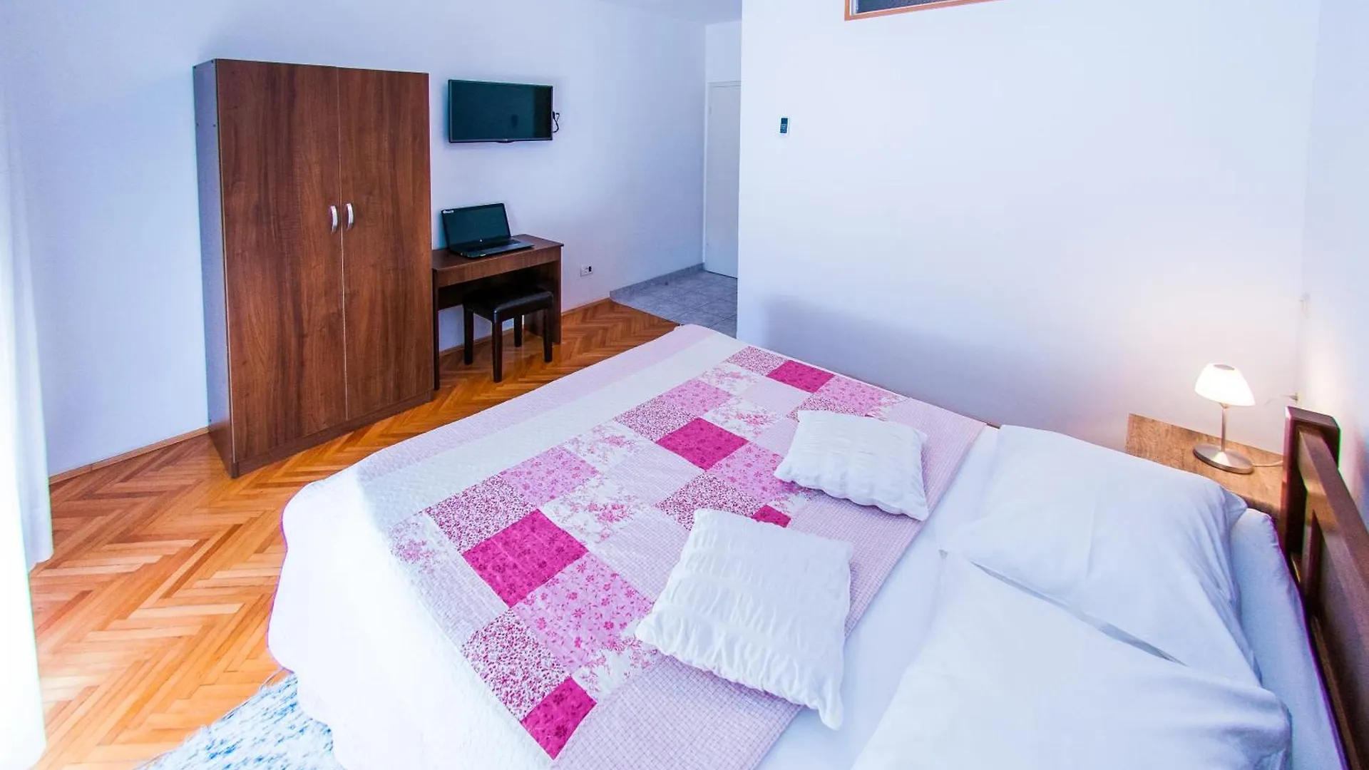 Rooms Rajic Σπλιτ Πανσιόν