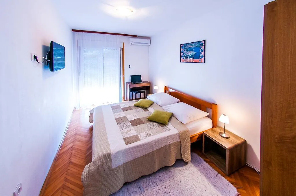Rooms Rajic Σπλιτ Πανσιόν